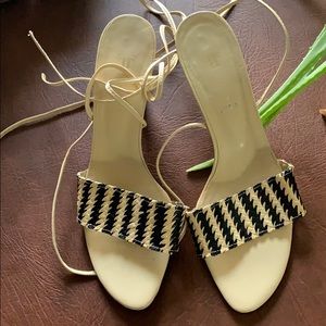 Leather strappy sandal